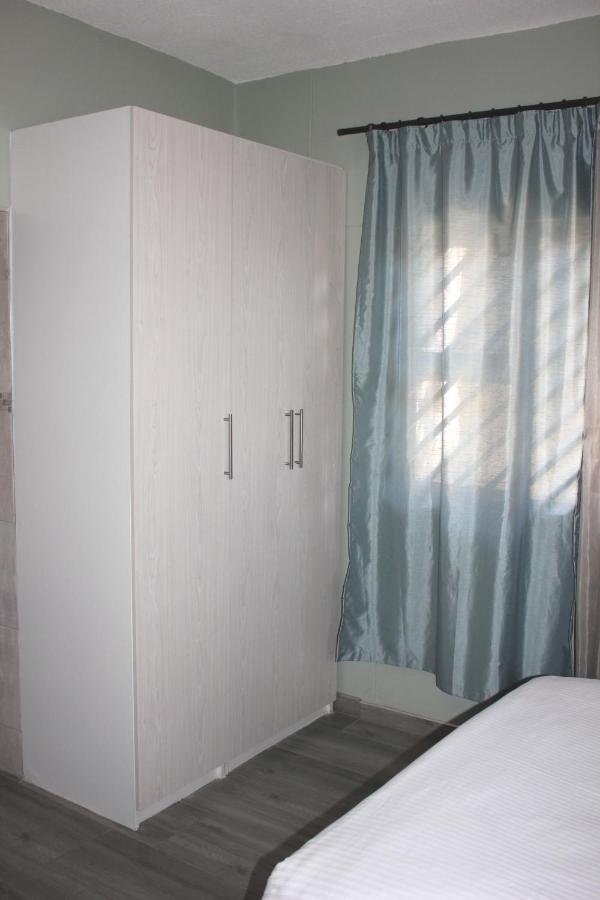 Coco Palm Bed & Breakfast Windhoek Kültér fotó